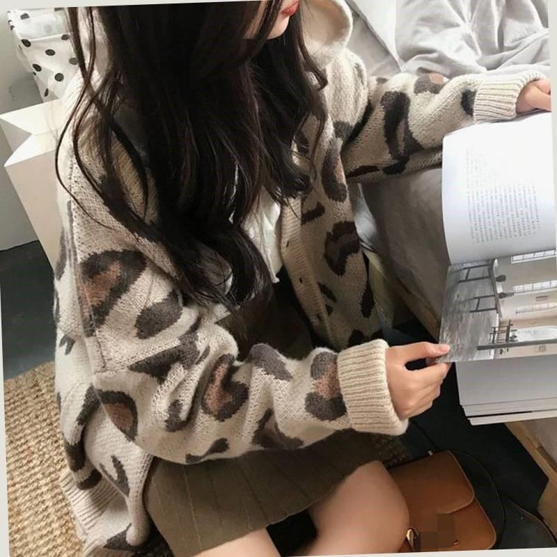 

Women s Mid-Length Leopard Print Knit Cardigan – Trendy Autumn/Winter Lazy Style Sweater L [110-120 jin]