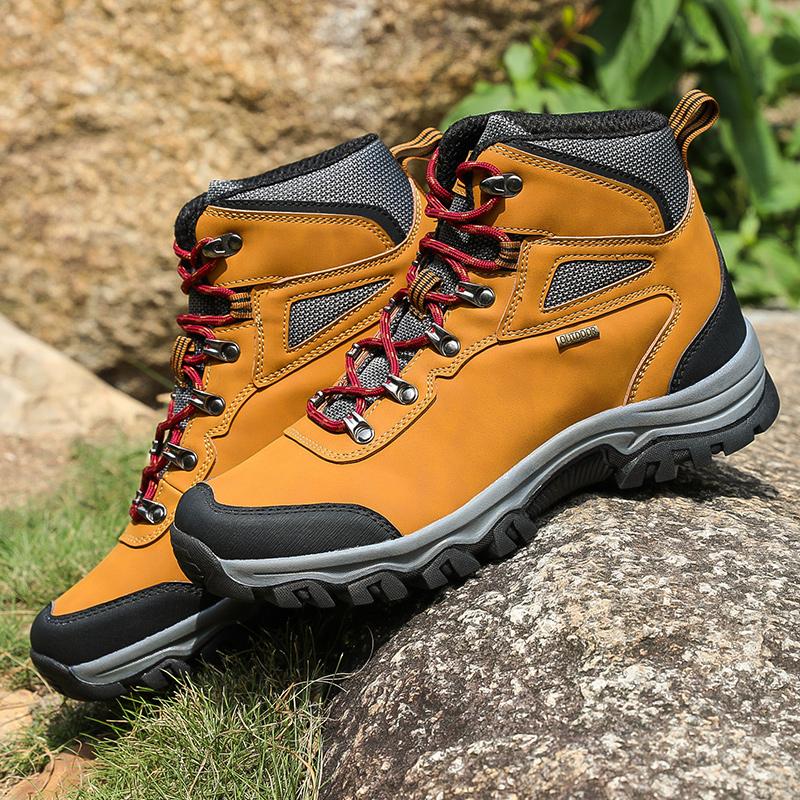 Men Ankle Boots Waterproof Leather Shoes Climbing & Fishing Boots New Outdoor Sports Trainers High Top Winter Trekking Sneakers
