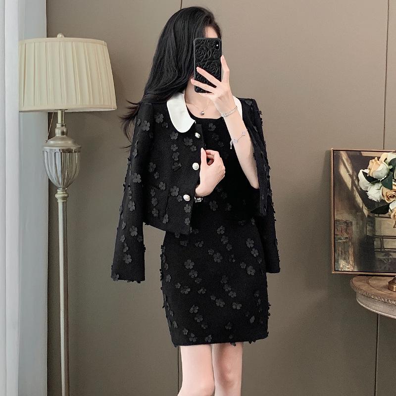 Autumn Black Socialite Style Two-Piece Petal Dress: Chic & Fashionable High-End Short Set