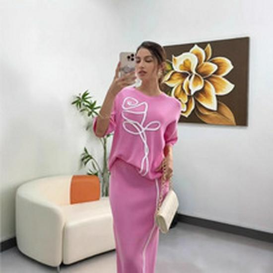 Summer Women's V-Neck Two-Piece Set: Loose Short-Sleeve T-Shirt & High-Waist Casual Trousers