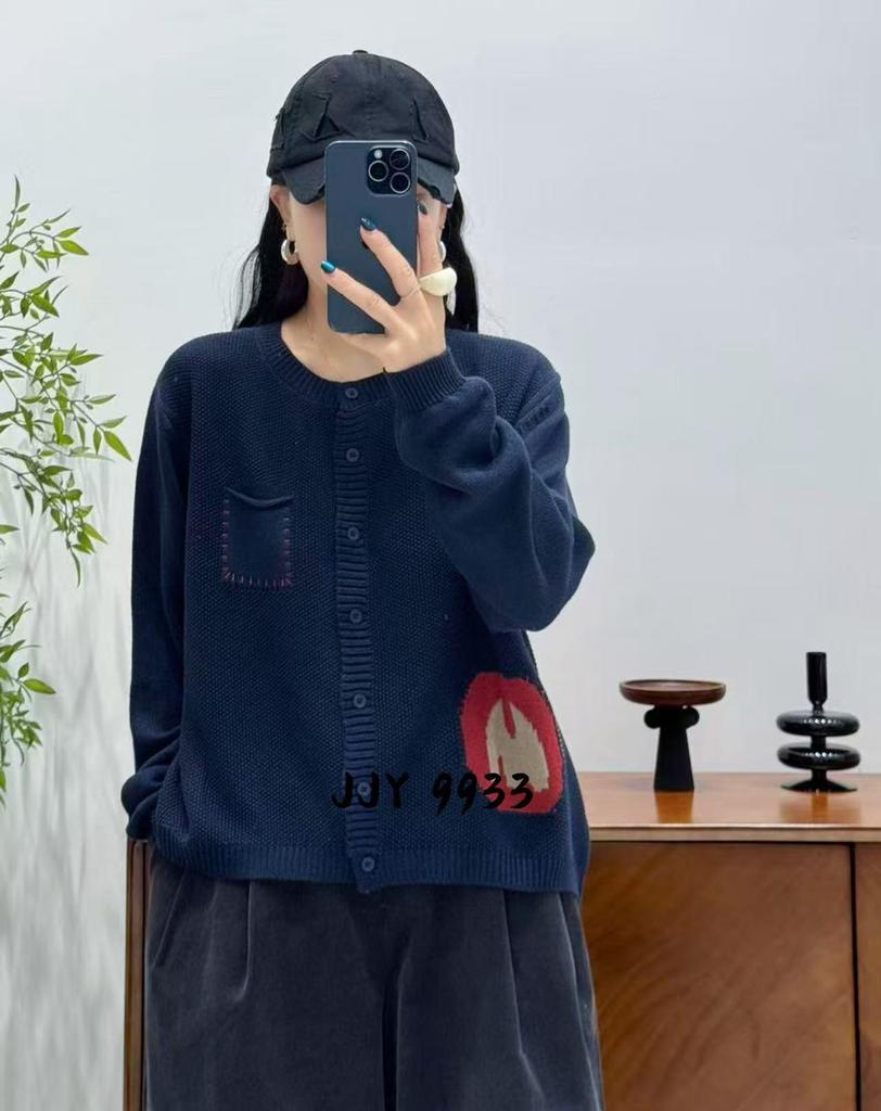 25-Year Loose Casual Korean Academic Style Cotton Sweater Top, Long Sleeve Design