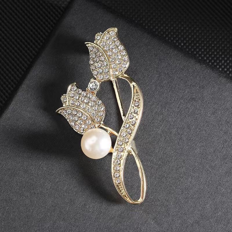 Schmuck Brosche Tulpenblume Brosche für Damen Elegant Anzugbrosche Kragennadel Schmuck