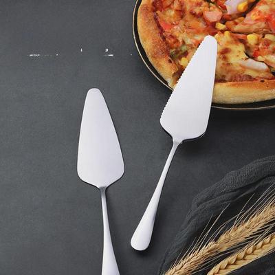Lopatka na dorty a pizzu z nerezové oceli, vykrajovátka na sýr, kreativní nástroj na pečení a smetanu.