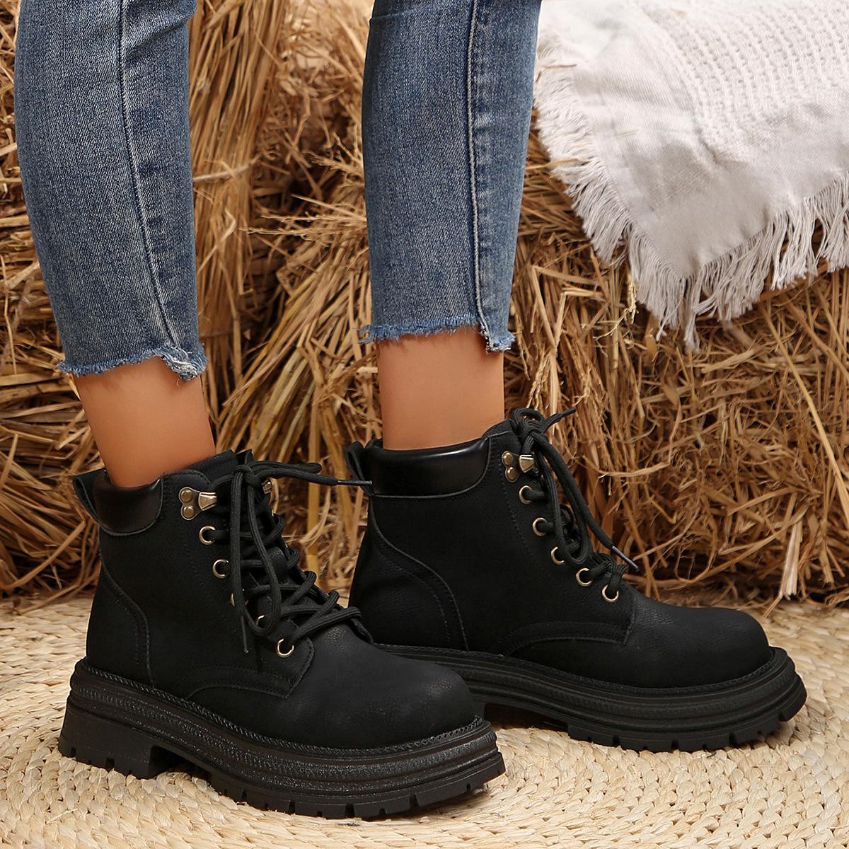 

Ботинки Мартин Шмель Короткие ботинки Женские Осенние ботинки Мартин Мужские и женские одинаковые Парные Средней длины голенища Толстая подошва Британские ботинки Мартин 42 чёрный