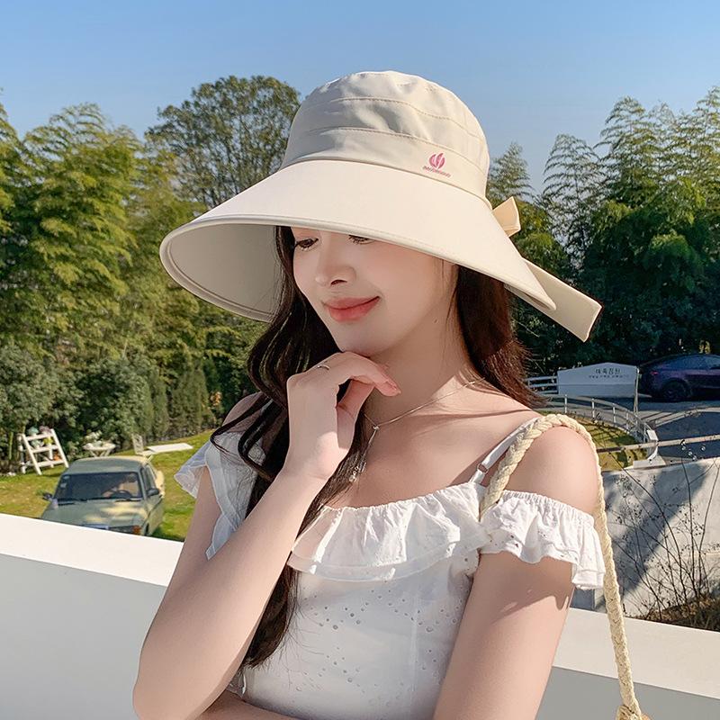 

Панама, женская летняя уличная шляпа с широкими полями и солнцезащитой, ощущение высокого класса, подчеркивающая лицо, маленькая взрослая защита от солнца слоновая кость