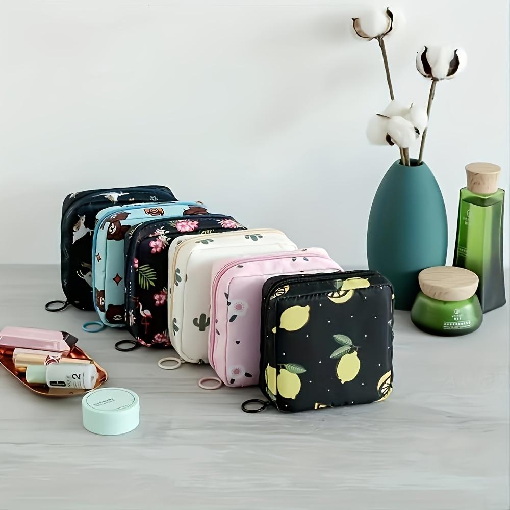 1pc Creative Minimalist Sanitary Pad Organizer Bag -Cartoon Random Toilet Paper Holder,Multifunctional Travel High-Quality Pouch