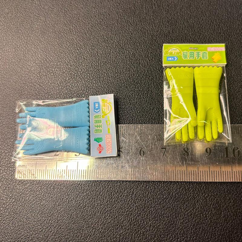 1Pair Dollhouse Miniature Rubber Gloves Simulation Long Cleaning Gloves Doll Kitchen Decor 1:12 Doll House Furniture Accessories