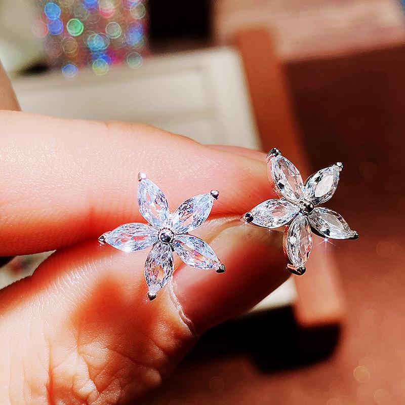 Colored Star Stud Earrings, Sweet Flower Pentagram Ladies Earrings, Vitality Girl Student Earrings