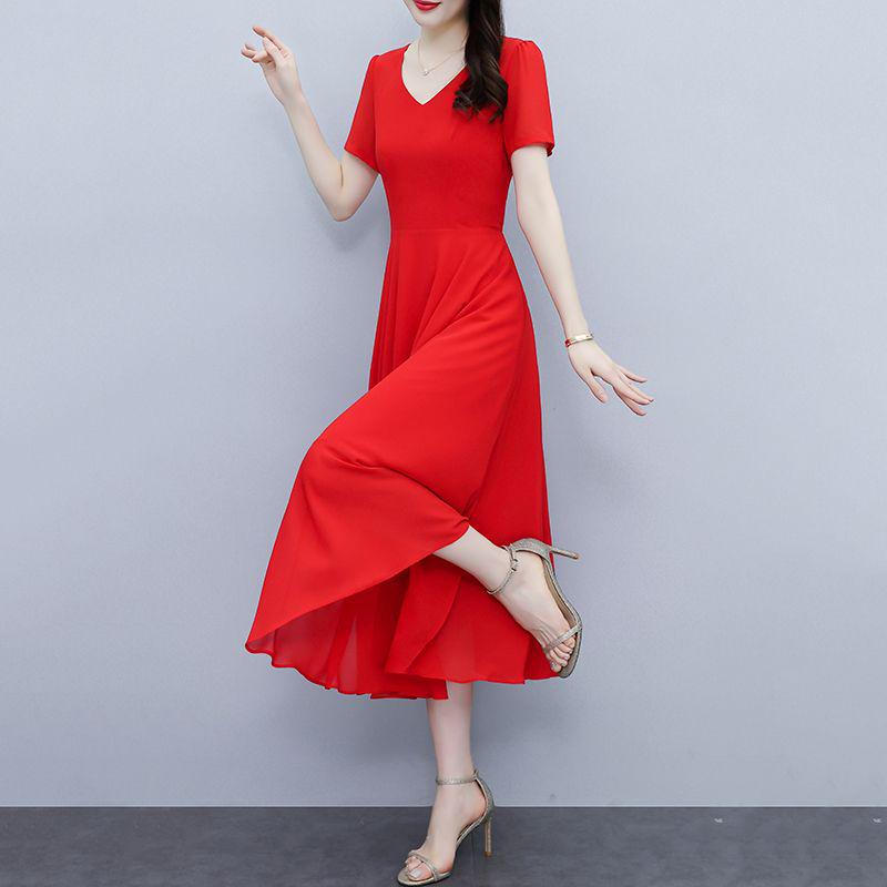 Elegant V-Neck Summer Slimming Dress with Short Sleeves