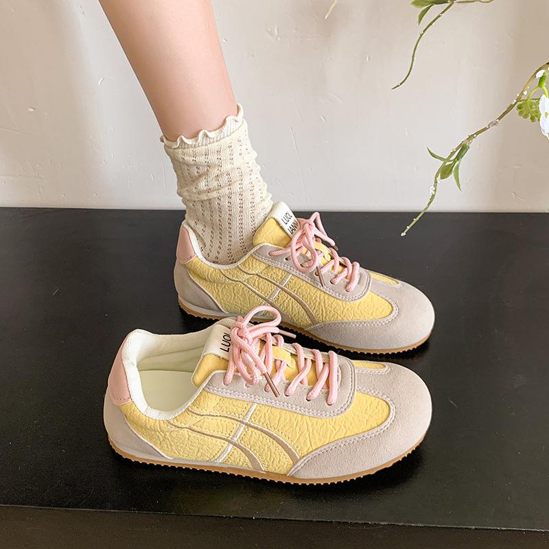 2025 new retro German training shoes women's shoes spring versatile flat-soled Forrest Gump shoes student white shoes casual board shoes