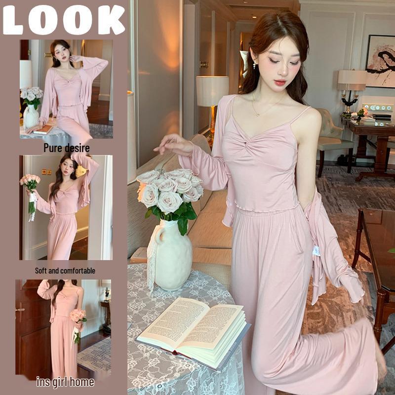 

Елегантний жіночий комплект для сну з трьох предметів з нагрудником - Літня майка та піжама XXL