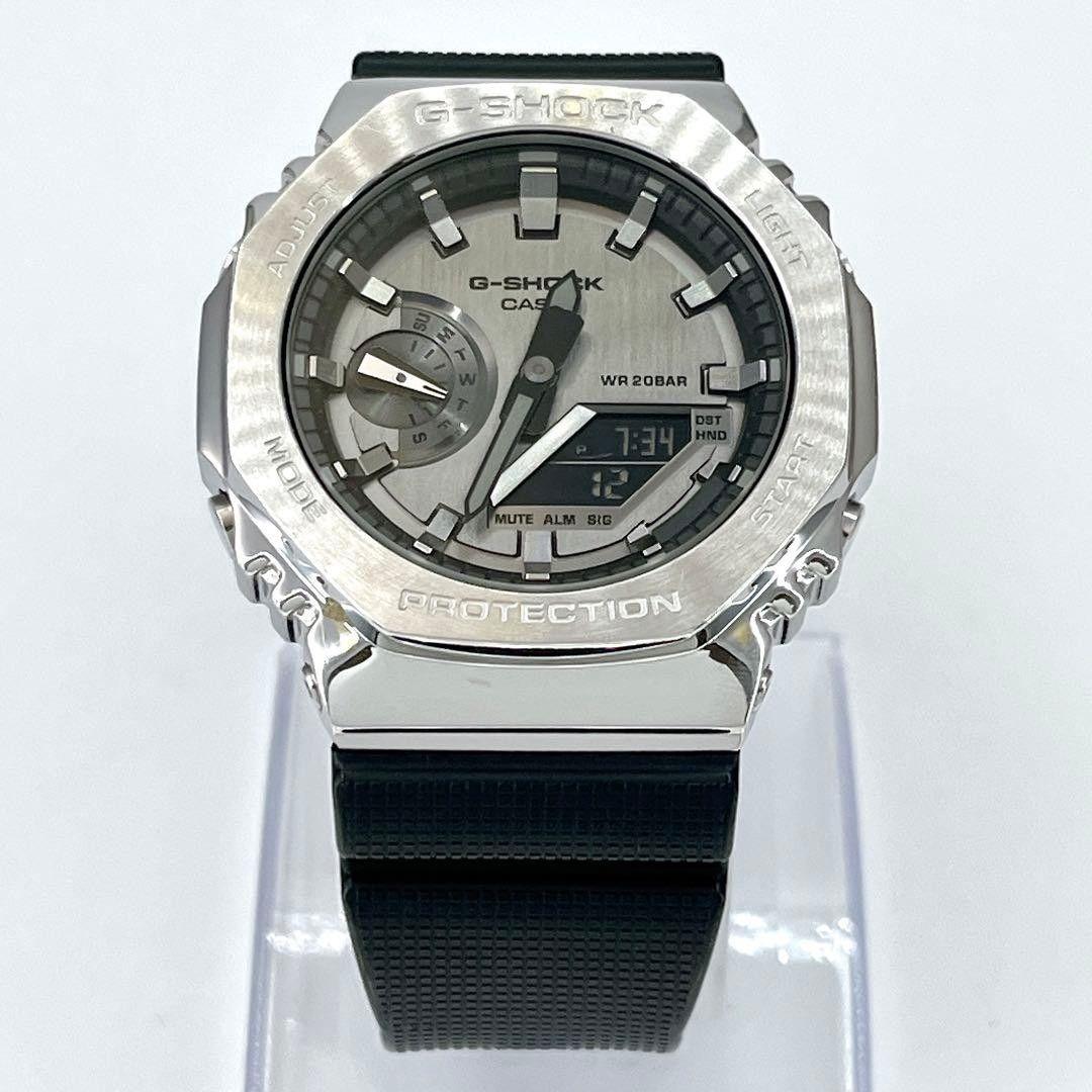 Б/у [Рабочий элемент] Часы G-SHOCK GM-2100 Silver Casioak