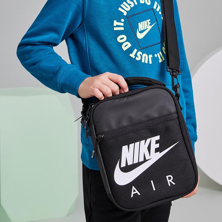 New Nike Polyester Shoulder Bag, Crossbody Bag Regular Unisex Pure Black NY2033035GS-001
