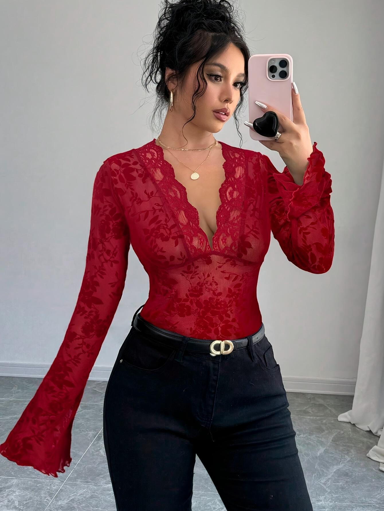 

Spring Women s V Neck Lace Patch Mesh Bell Sleeve T Shirt Top Women Fashion Daily Basic Office Lady Casual Slim Fit Ladies Elegant Long Sleeve Top S красный
