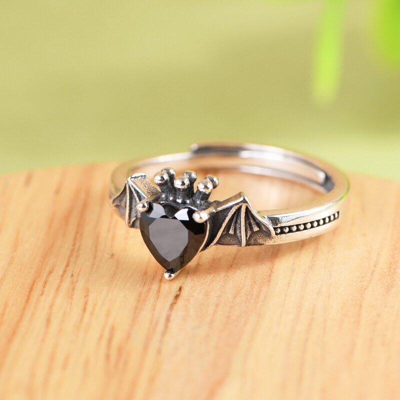 Adjustable Vintage Gothic Bat Wing Heart Zircon Ring Women Men Copper Statement Jewelry