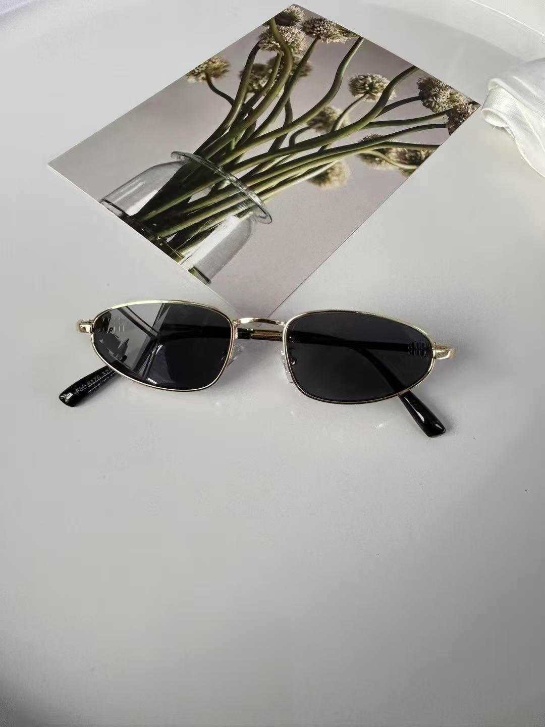 

Fashion Style Women Sun Glasses Rectangle Shape UV Protection Female Sunglasses Driving Travelling Sunglasses Women