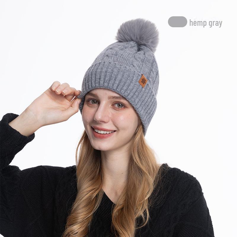 

Женский зимний вязаный комплект из шапки, шарфа и перчаток с защитой ушей M3 серый