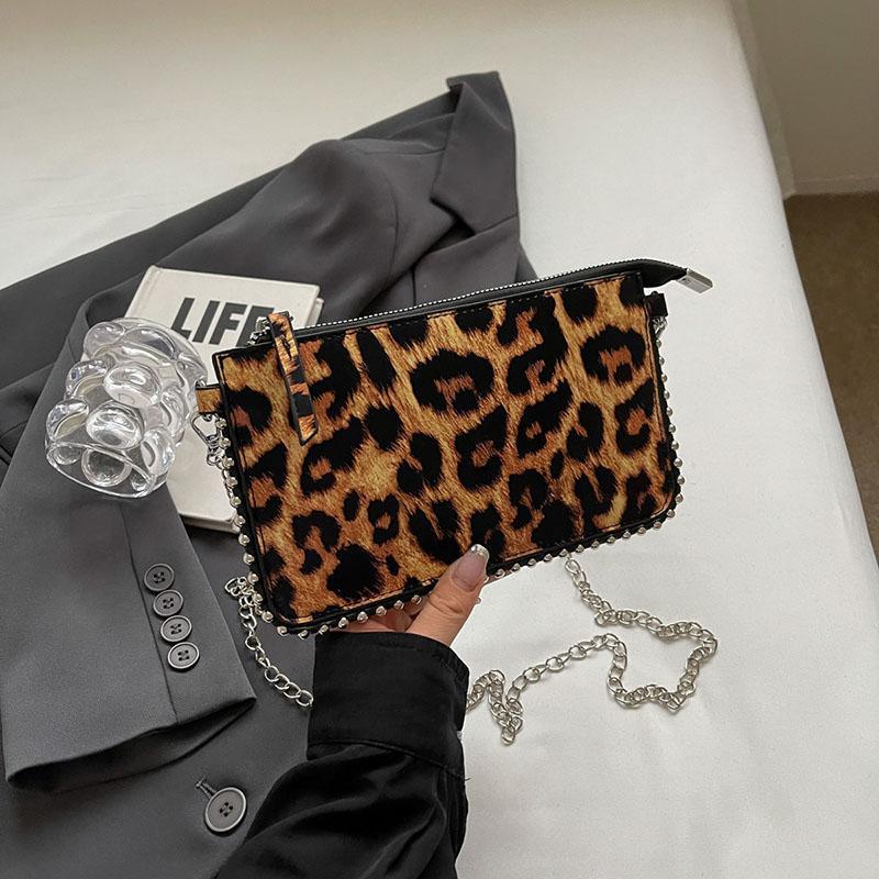 New Leopard Crossbody Bags For Women Fashion Chain Mobile Phone Purse Fashion Shoulder Messenger Bag