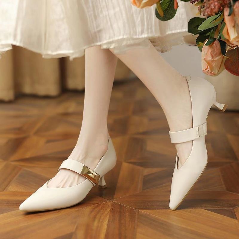 Xia new pointed thick heel middle heel fashion single shoes women's one-word buckle soft leather commuter Mary Jane shoes