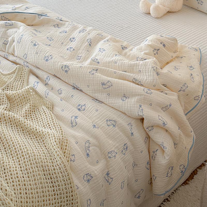 

3 шт. Красочный летний тонкий набор одеял в горошек и с цветочным принтом с наволочками, Хлопковое двухслойное марлевое, Приятное к коже, Мягкое одеяло 150x200cm 3pcs set