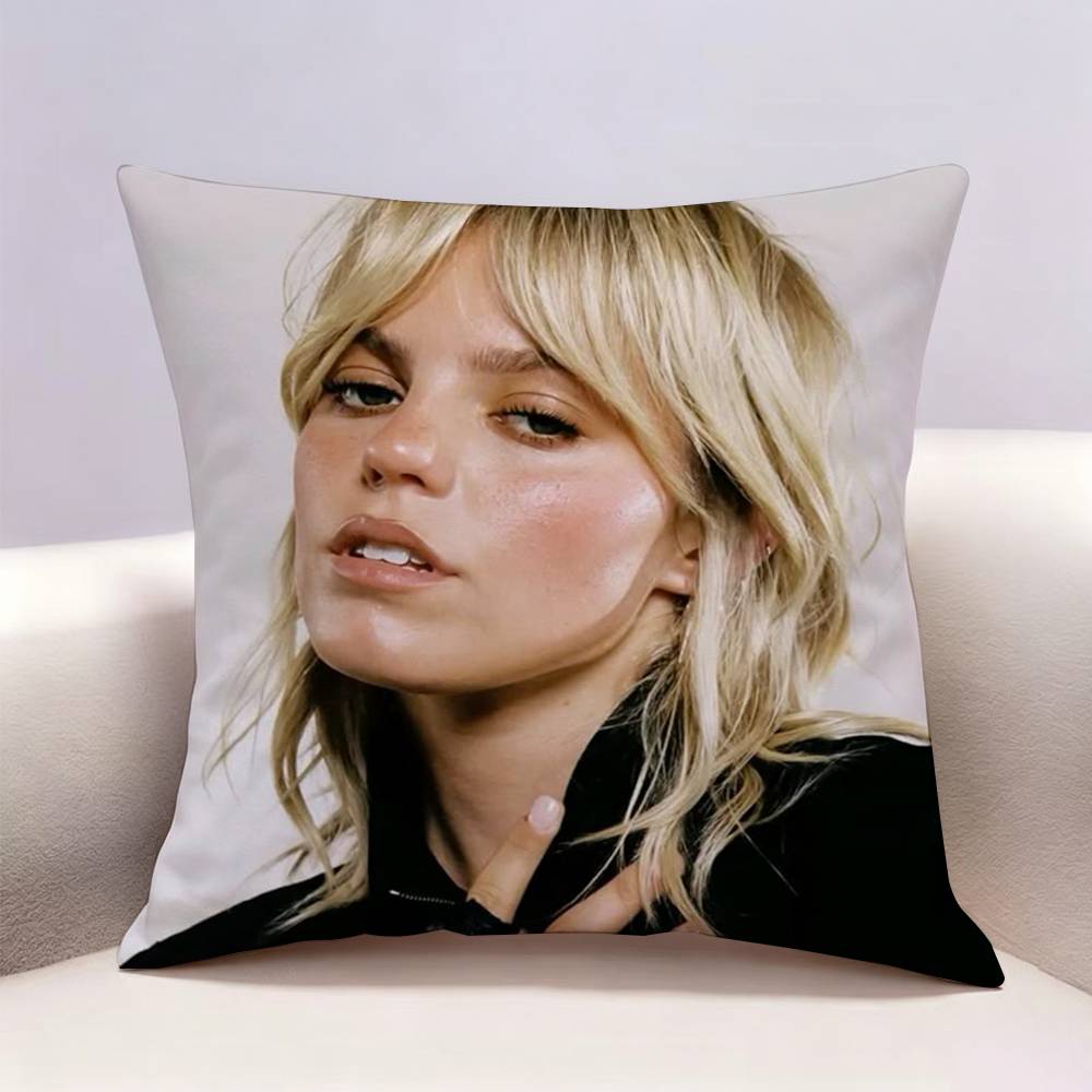 Pop Singer Actor Renee Rapp  Doublesided Print Pillow Case for Sofa Living Room Home Office Decor Protective Cover