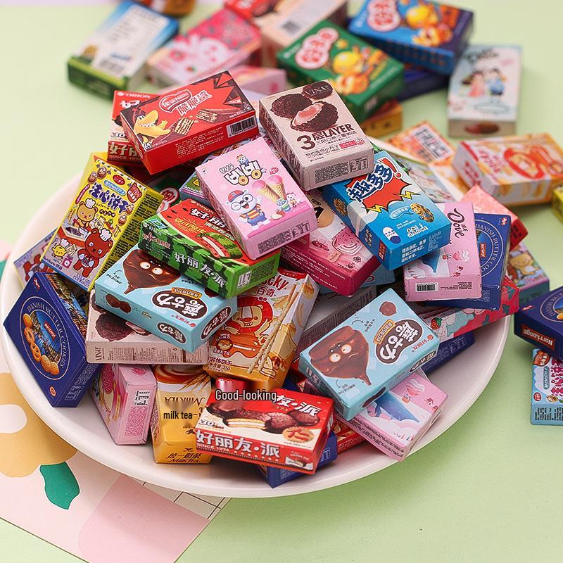 DIY Mini Snack Box Toys for Kids - Convenience Store Play Set with Claw Machine Accessories