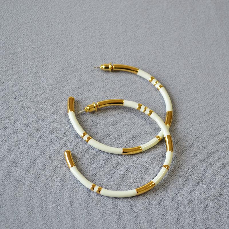 

Европейский и американский дизайн, позолоченная латунь, эмаль, серьги-кольца большого размера с бамбуком для женщин слоновая кость