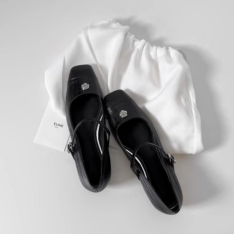 Soft leather version~ Korean version, elegant temperament, small fragrance, light mouth camellia, square head Mary Jane shoes, one word with