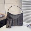Large Capacity Tote Bag Lightweight Commuter Shoulder Bag Premium Shopping Bag Women