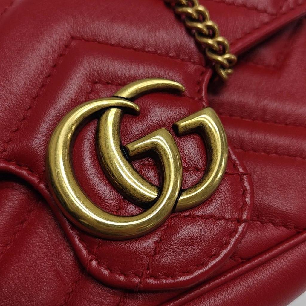 [Pre-Owned] GG Marmont Vintage Metal Logo Quilted Leather Mini Shoulder Bag - Excellent #1Q5HIV7