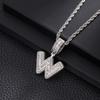 Collana con Ciondolo Lettera in Rame con Incastonatura in Zirconia Stile Hip Hop Alfabeto Iniziale Charms Donna Uomo Gioielli Trendy