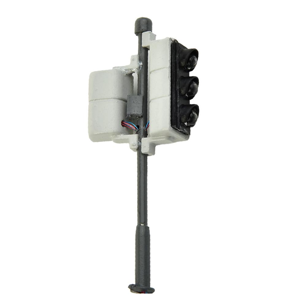 3 Stück Spur 00 H0 Ampeln mit Fußgängerampeln, LEDs und Bedienfeld Ideal für Bahn- & Gebäudelayouts