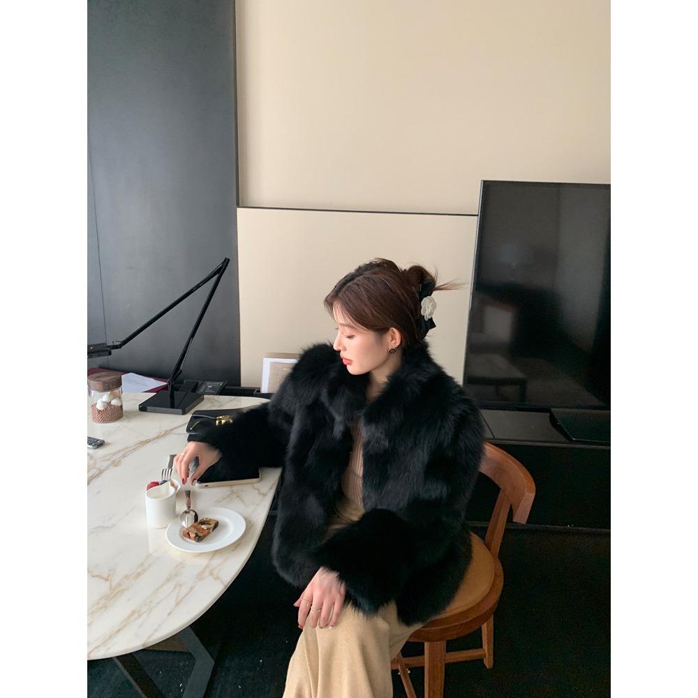 Autumn and Winter New Imitation Fox Fur Coat Fashionable Young Small Fragrant Temperament Warm Thickened Coat