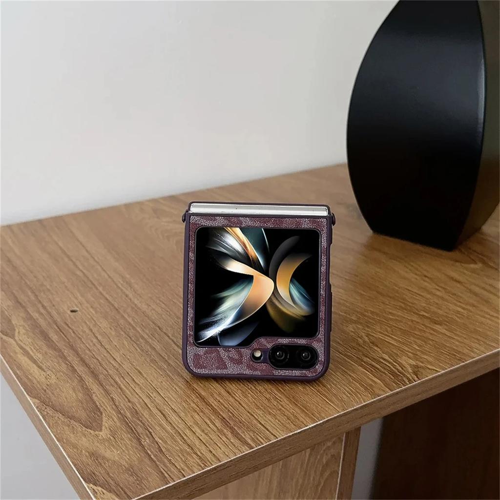 Fashion Leopard Print Phone Case for Samsung Galaxy Z Flip 6 Z Flip 5 Z Flip 4 Z Flip 3 Ultra Thin Leather Shockproof Case