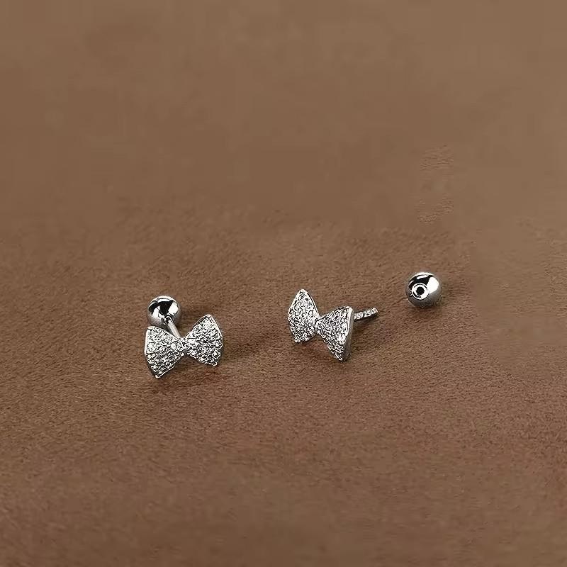 Silver Color Clover Zircon Stud Earrings for Women Sweet Exquisite Screw-Back Ear Piercing Jewelry Birthday Party Gifts