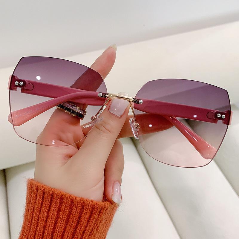 Rimless Sunglasses Gradient Dual Color Glasses, Lenses, and Sunglasses Fashion Street Photography Props and Glasses