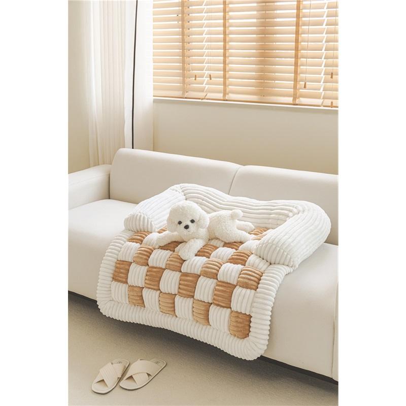 Pet Checkerboard Grid Fashion Kennel Mat Square Four Seasons Universal Plush Pet Kennel