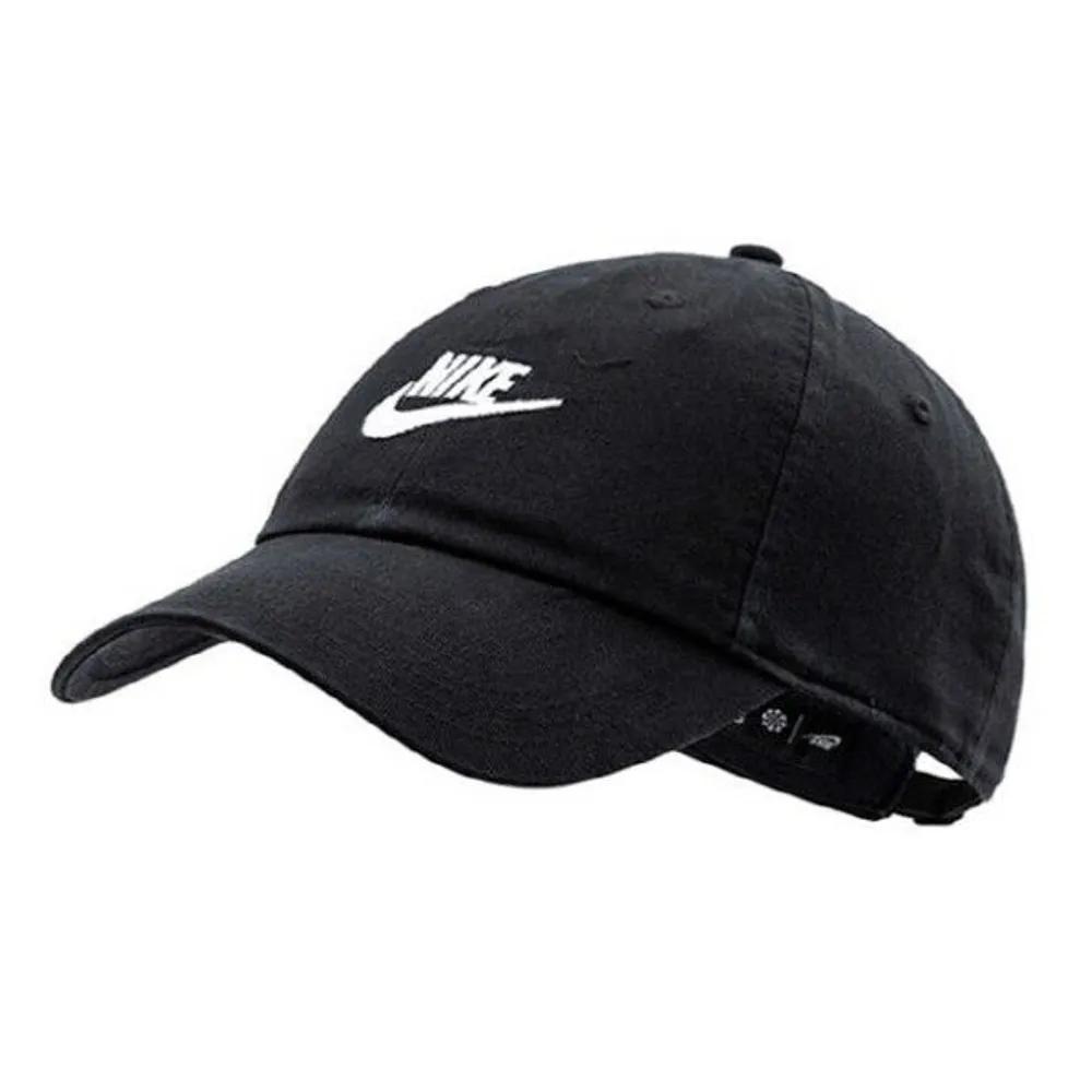 Cap PQJ FB5368-011 Club Unstructured Futura Wash Cap Black series