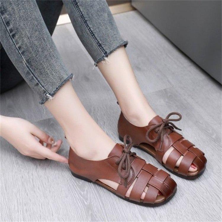 Retro Baotou Roman Sandals Women's Soft Leather Soft Sole Comfortable Hollow Breathable Casual Mom Shoes Ethnic Wind Cave Shoes