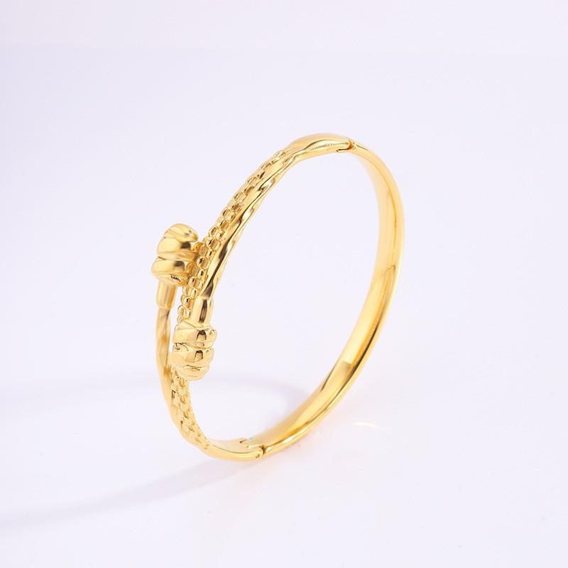 Luxury Radiant Baguette Zircon Stainless Steel Bangle Elegant Gold Plated Bracelet for Daily Style
