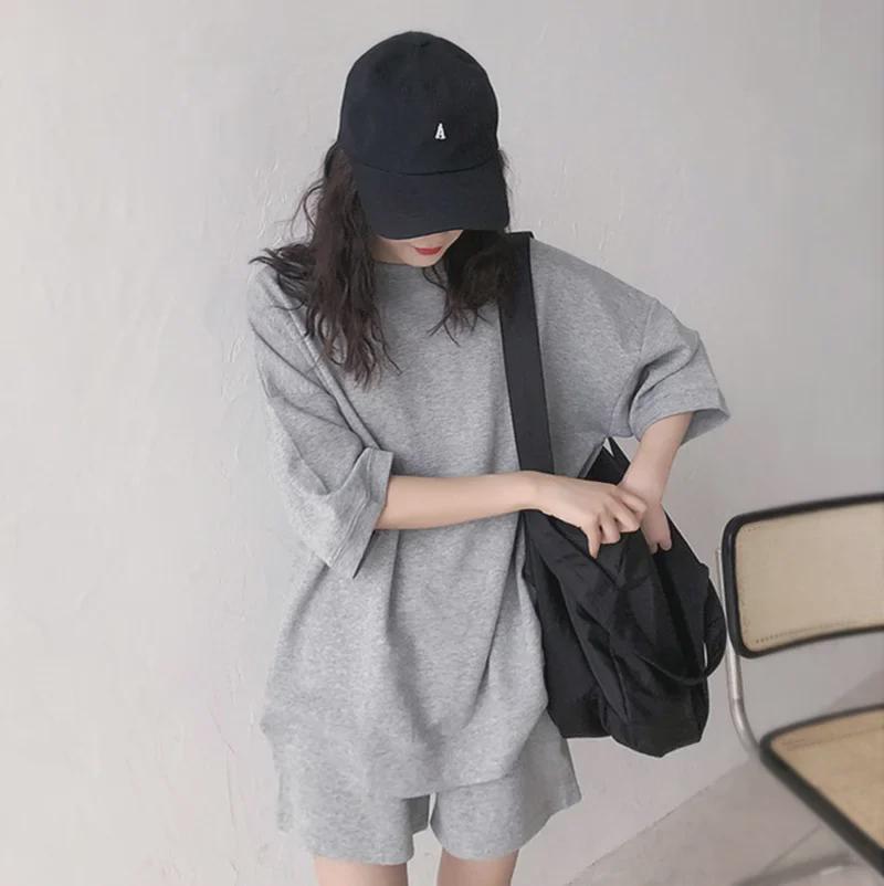 2025 Women's Fashion: Short-Sleeve T-Shirt & High-Waist Shorts Two-Piece Set