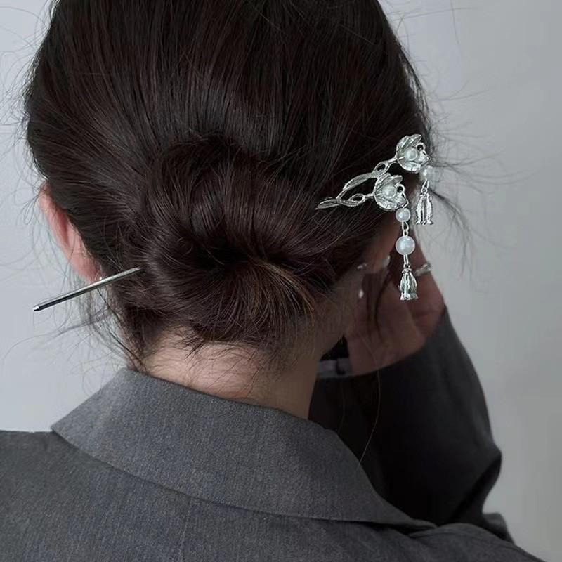 Pince à cheveux élégante de style chinois avec pompon, accessoire de coiffure à motif floral traditionnel, bijoux pour femmes, épingle à cheveux