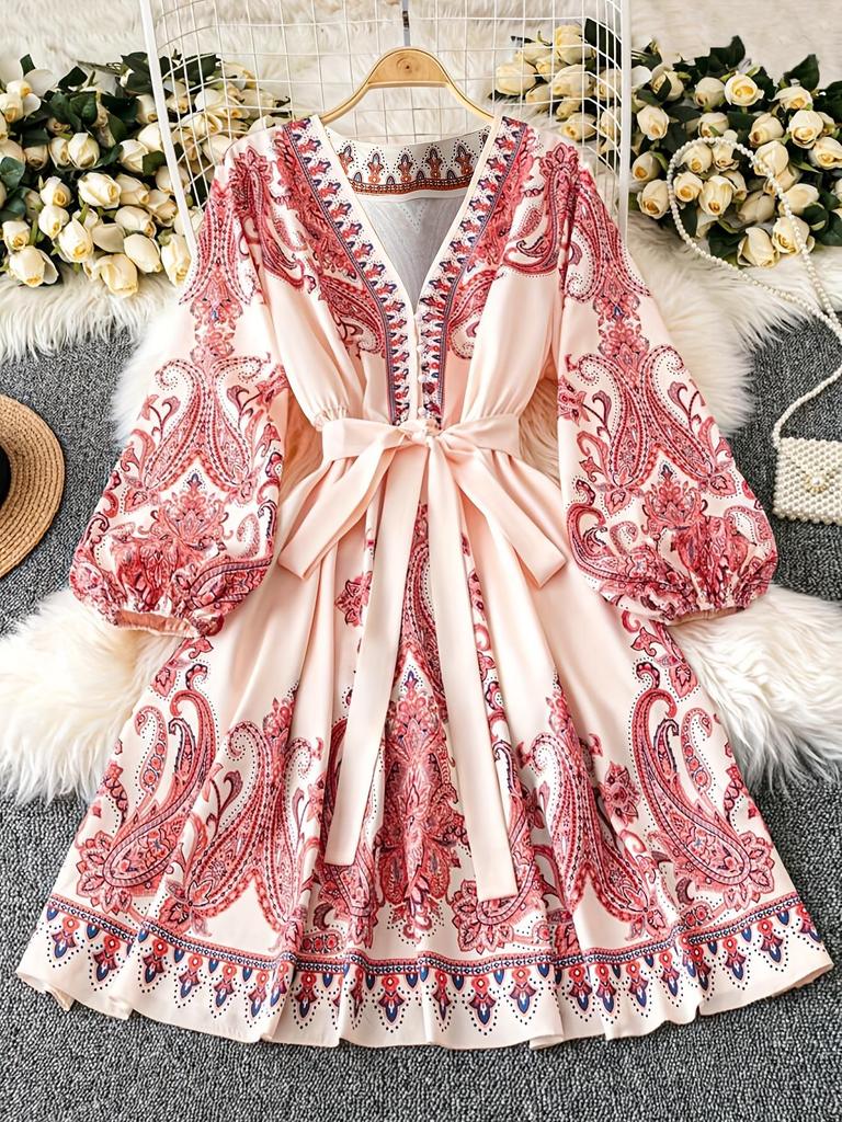 Frühlingshaftes Französisches Retro-Print-Kleid mit V-Ausschnitt, Laternenärmeln und Taillenbindeband