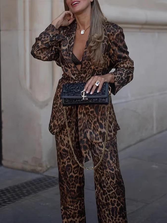 2025 Winter Leopard Print Women's Fashion Suit: Elegant Jacket & Jacquard Pants for Europe & America.