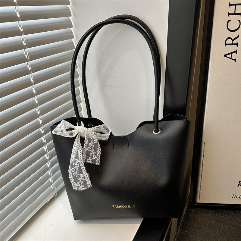 

New solid color trendy shoulder bag large capacity portable tote bag simple fashion underarm bag women s bag чёрный
