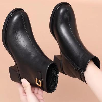 Bottes courtes à talons épais pour femmes PU Automne et Hiver Mode Semelle souple Talon moyen Tube court Bottes simples Bottes en coton