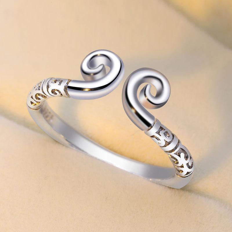 Wukong Great Sage Retro Titanium Black Bracelet - Artistic Golden Cudgel Design