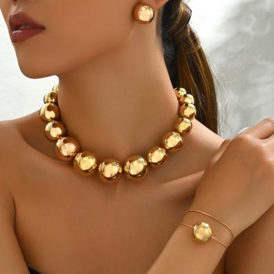 Minimalist And Fresh Jewelry Set: Diamond-Inlaid, -Designed Collarbone Chain, Versatile Earrings