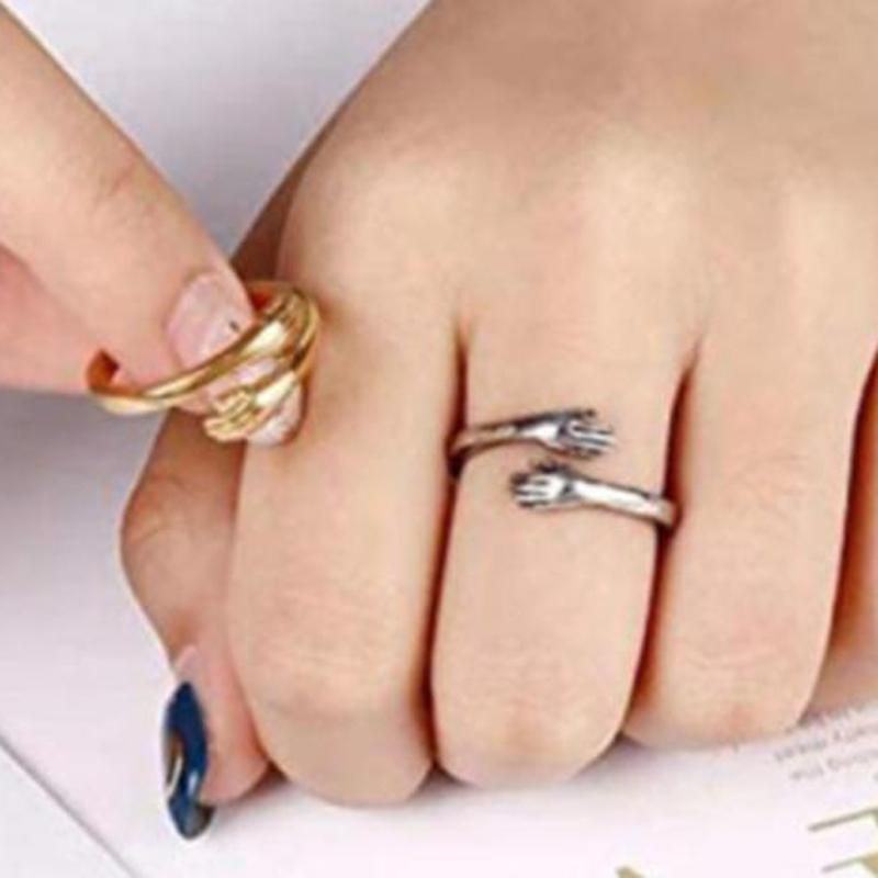 Simple Romantic Hands Hug Ring Female Opening Fashion Creative Shiny Golden Couple Ring Valentine's Day Gift
