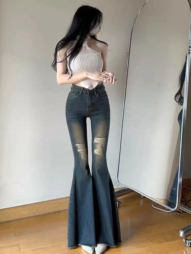 

Женские джинсы клеш с завышенной талией и рваными деталями - Летний стиль для миниатюрных L синий